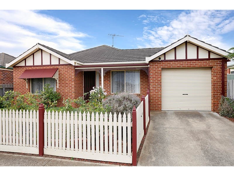 30 Blackbird Circuit, Lara VIC 3212