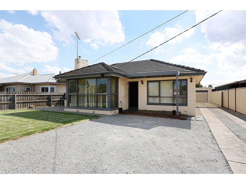 24 Rennie Street, Lara VIC 3212