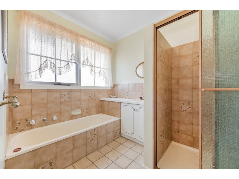 860 Bacchus Marsh Road, Lara VIC 3212