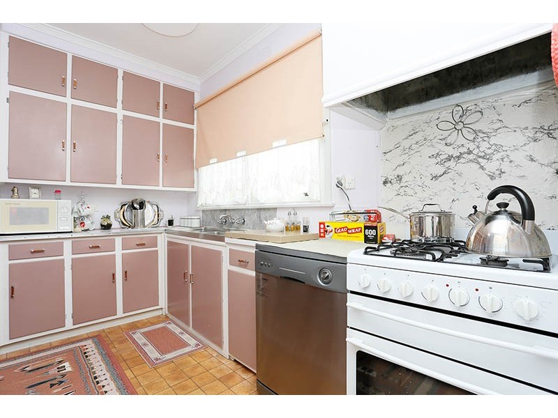 18 Finch Street, Norlane VIC 3214