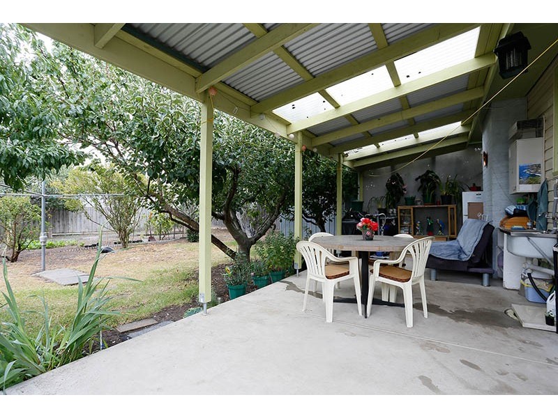 18 Finch Street, Norlane VIC 3214