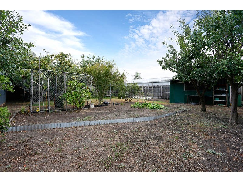 18 Finch Street, Norlane VIC 3214