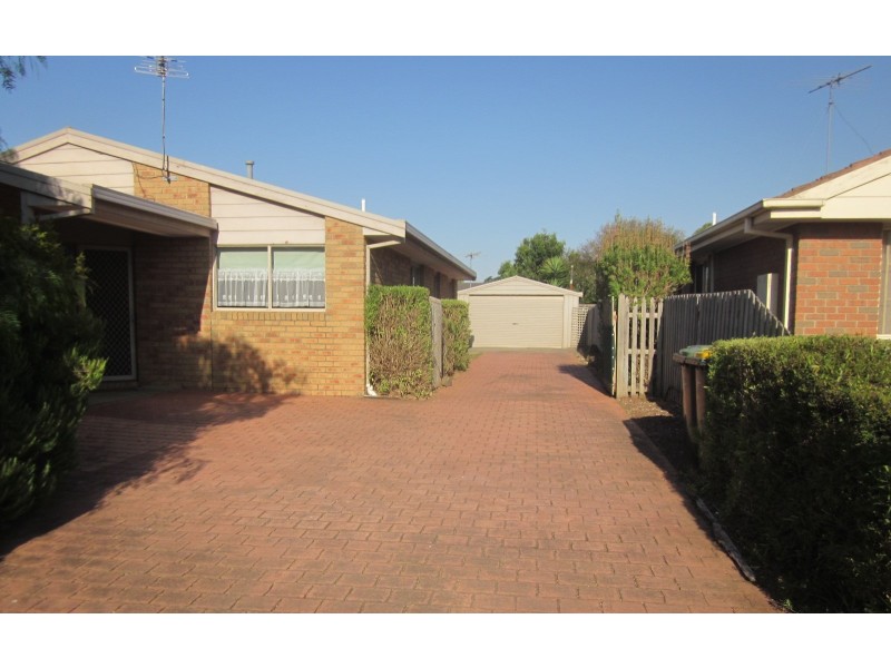 22 Richard Drive, Lara VIC 3212
