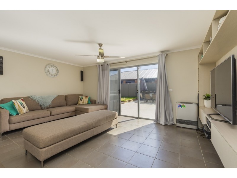 6 Nankeen Avenue, Lara VIC 3212