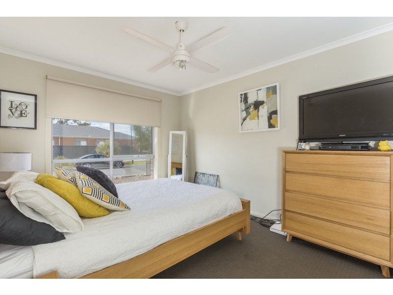 6 Nankeen Avenue, Lara VIC 3212