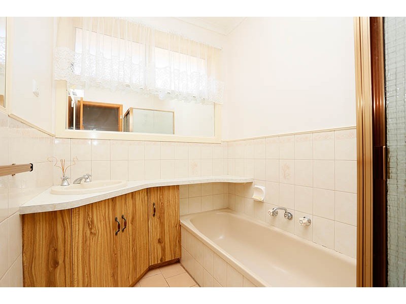 9 Cohuna Court, Corio VIC 3214