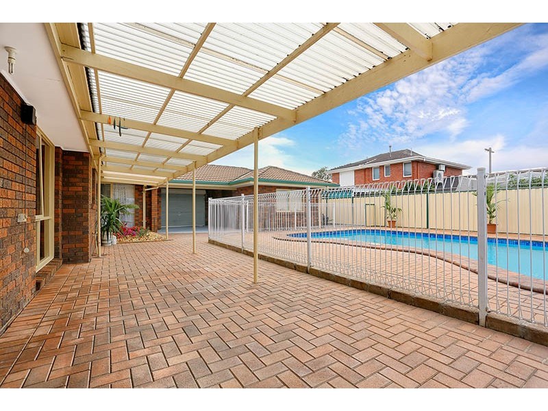 51 Hogans Road, Hoppers Crossing VIC 3029