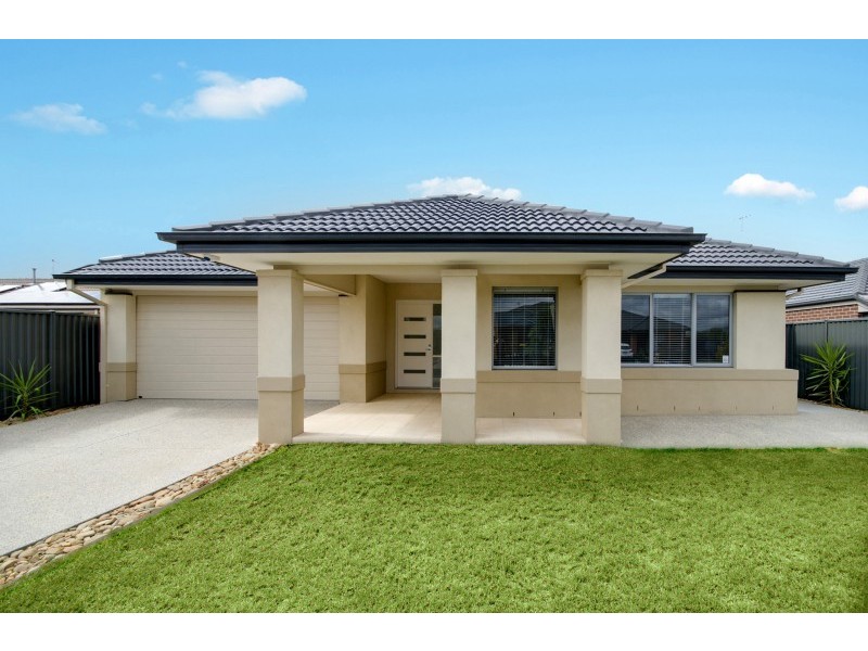 13 Nankeen Avenue, Lara VIC 3212