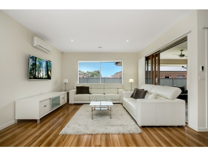 13 Nankeen Avenue, Lara VIC 3212