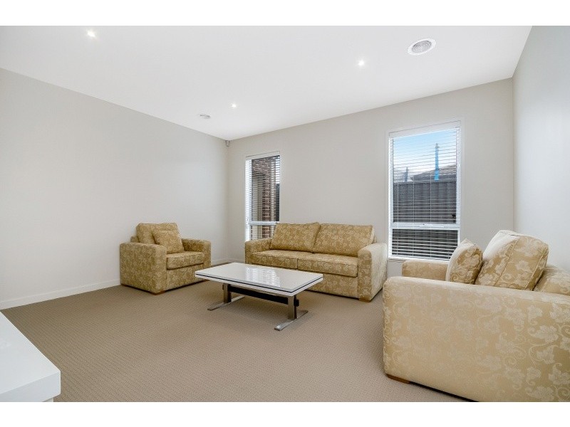 13 Nankeen Avenue, Lara VIC 3212