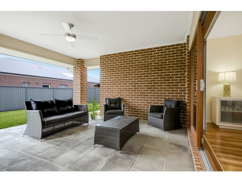 13 Nankeen Avenue, Lara VIC 3212