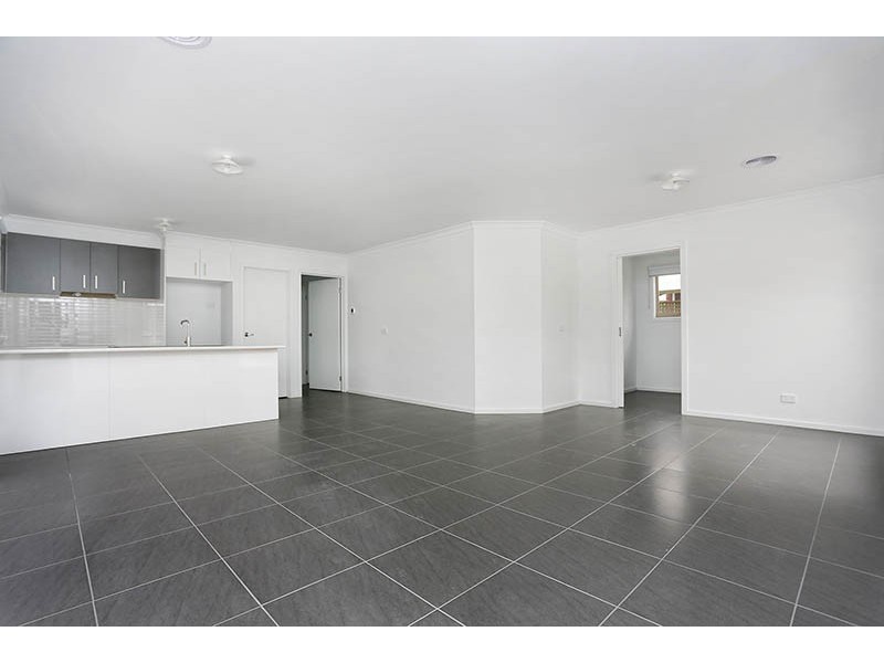 2/6 Darcy Street, Lara VIC 3212