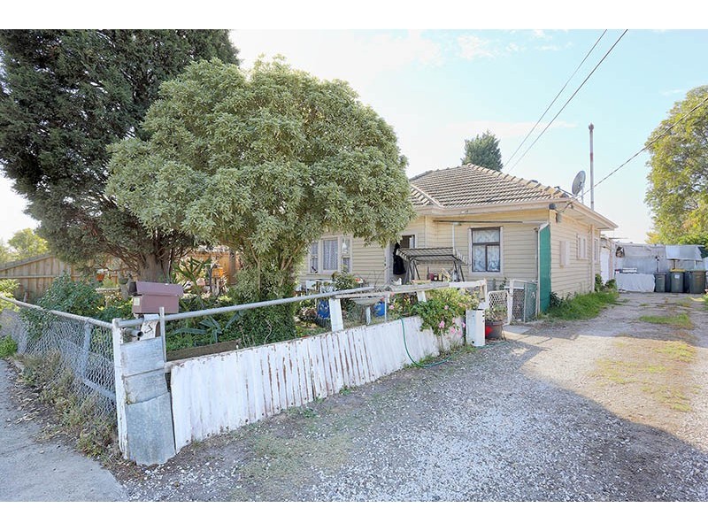 20 Plume Street, Norlane VIC 3214