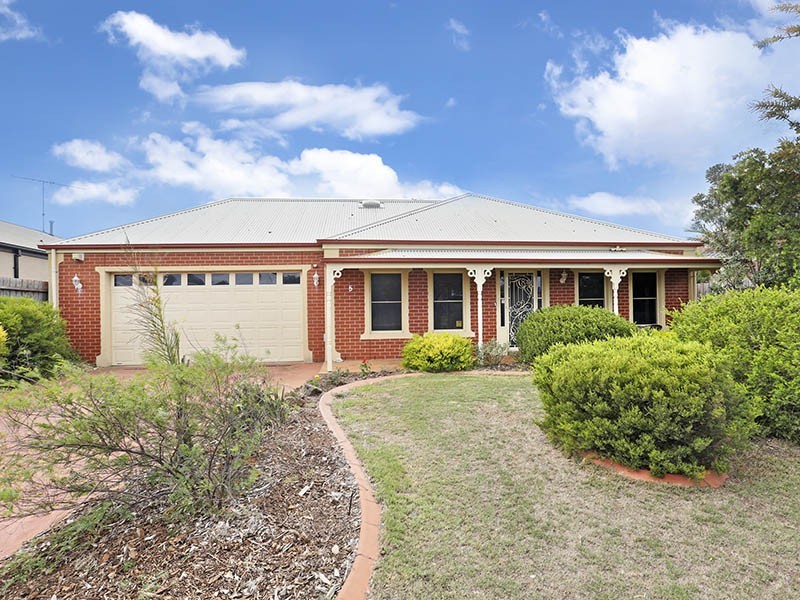 5 Kanowna Place, Lara VIC 3212