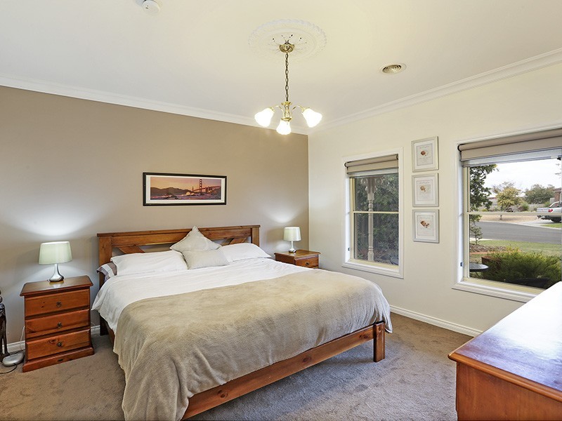 5 Kanowna Place, Lara VIC 3212