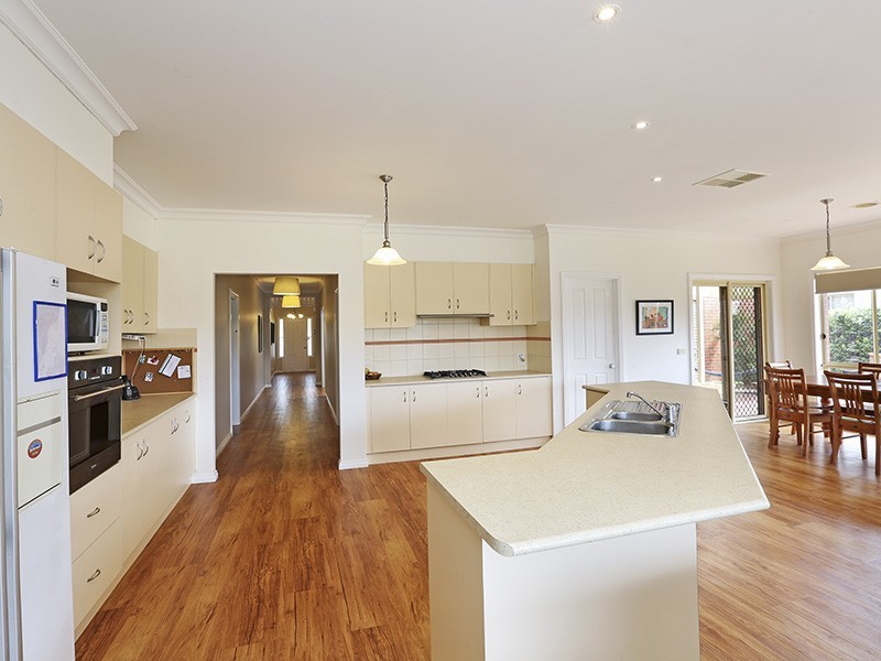 5 Kanowna Place, Lara VIC 3212