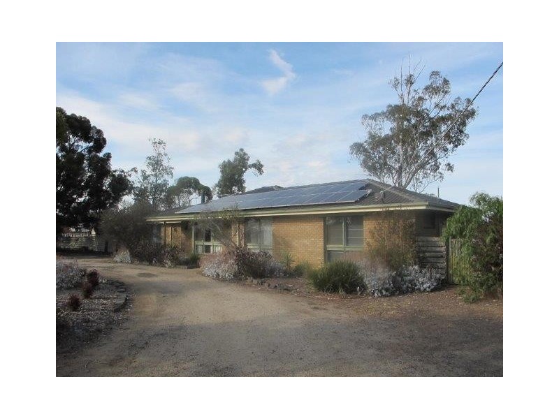 20 Manzeene Avenue, Lara VIC 3212