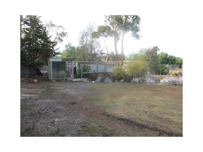 20 Manzeene Avenue, Lara VIC 3212