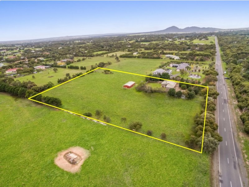 25 Perkins Road, Lara VIC 3212