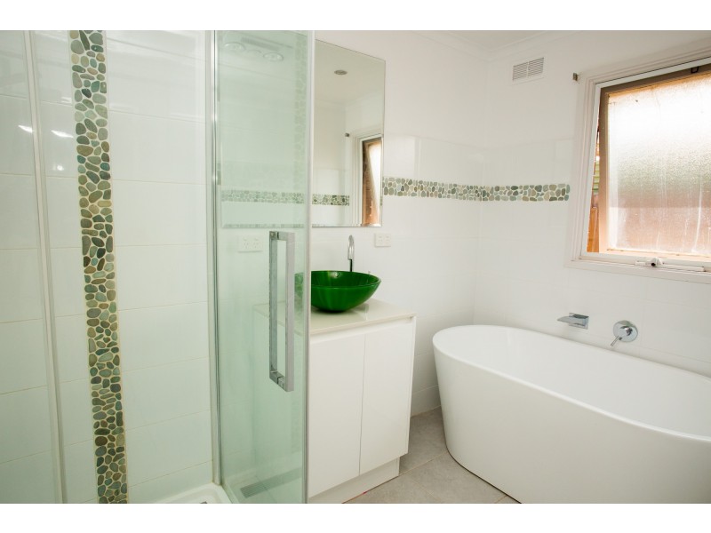 15 Upton Court, Lara VIC 3212