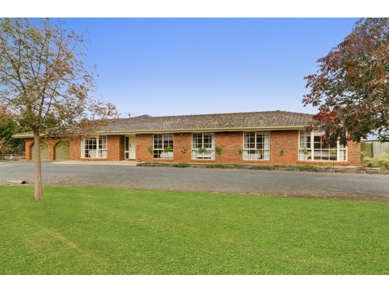 210 Patullos Road, Lara VIC 3212