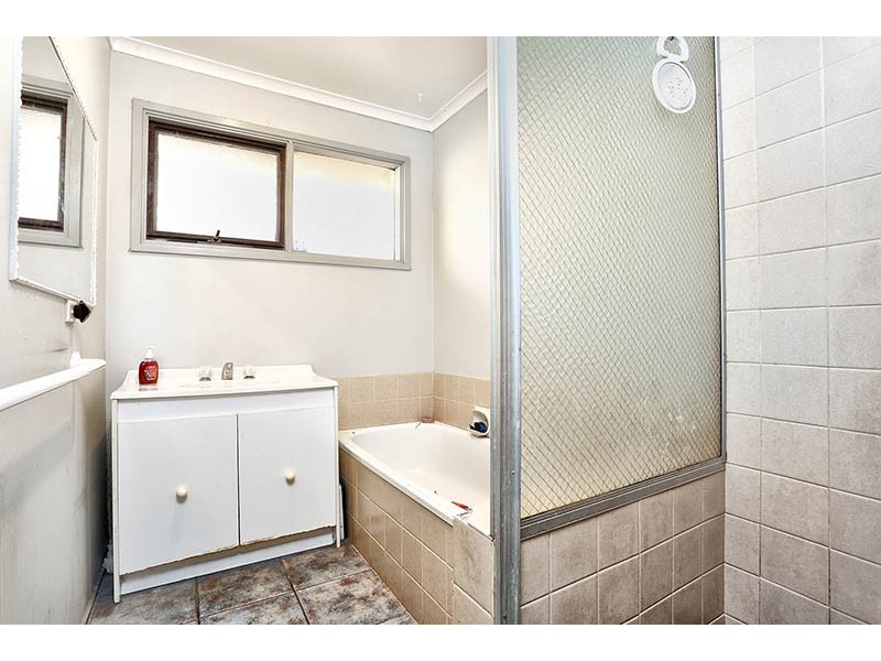 1 Carop Court, Corio VIC 3214