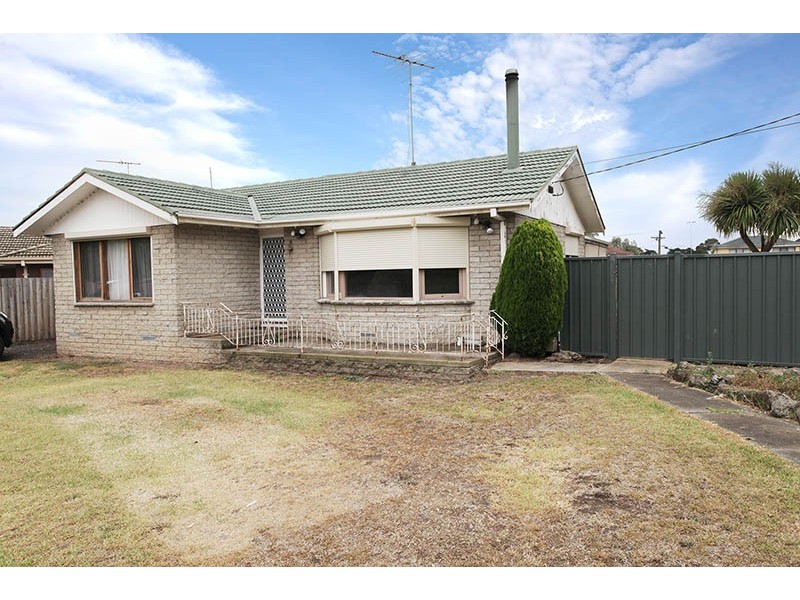 31 Talona Crescent, Corio VIC 3214