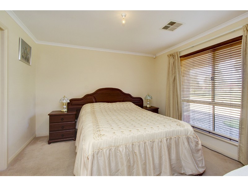 14 Regent Grove, Blakeview SA 5114
