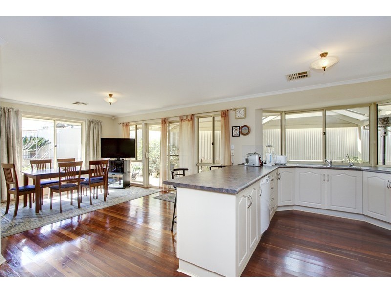 14 Regent Grove, Blakeview SA 5114