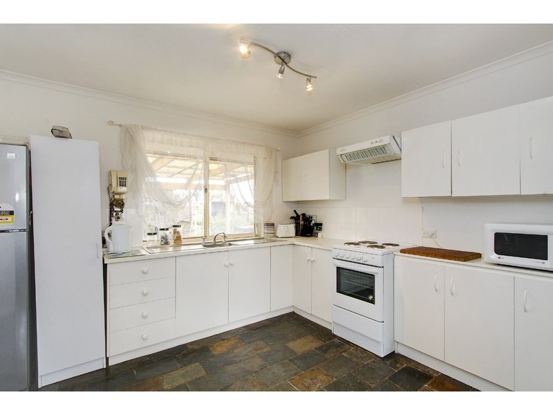 8 Gawler River Road, Lewiston SA 5501