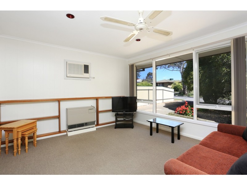 16 Debney Ave, Ingle Farm SA 5098