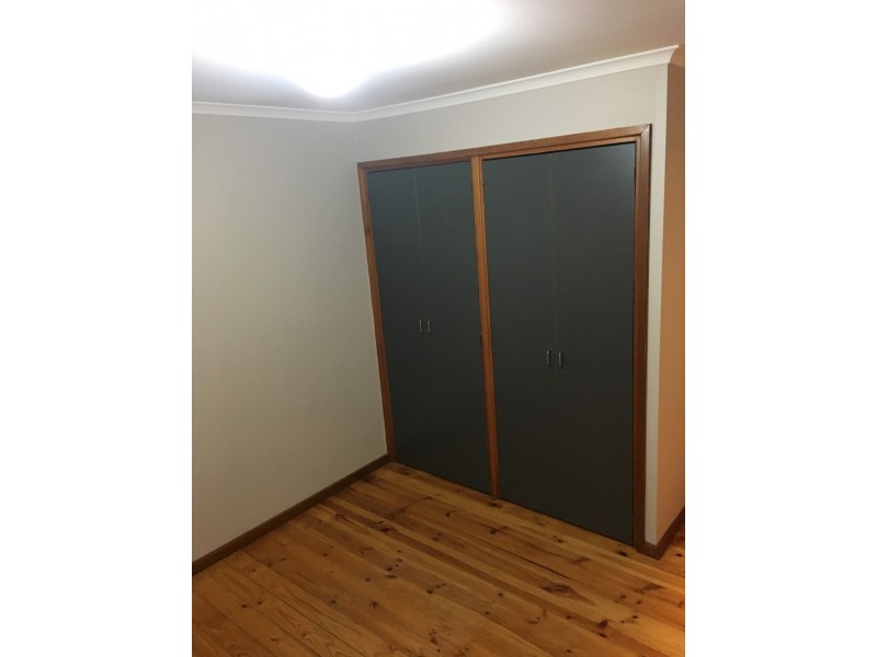 60 Alawoona Rd, Munno Para SA 5115