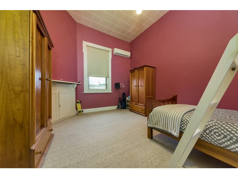 24 Howe Street, Balaklava SA 5461