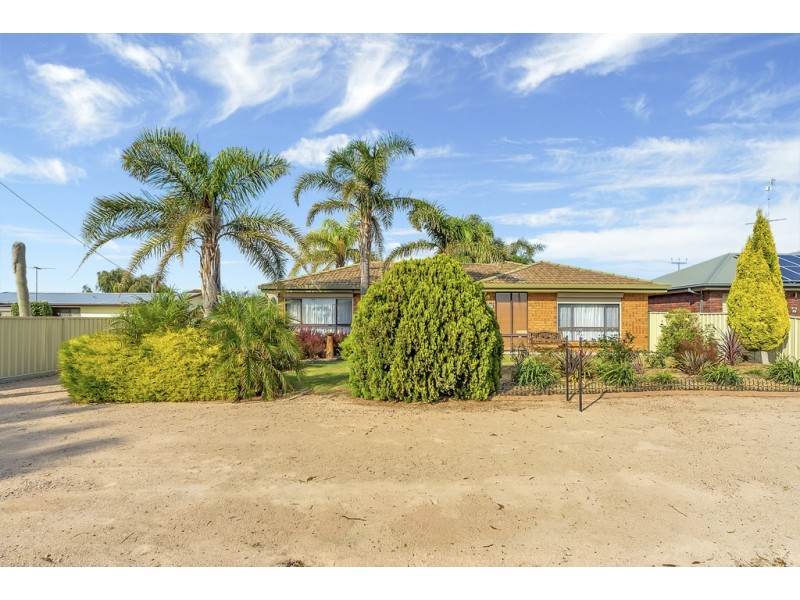 4 Yararoo Drive, Clinton SA 5570