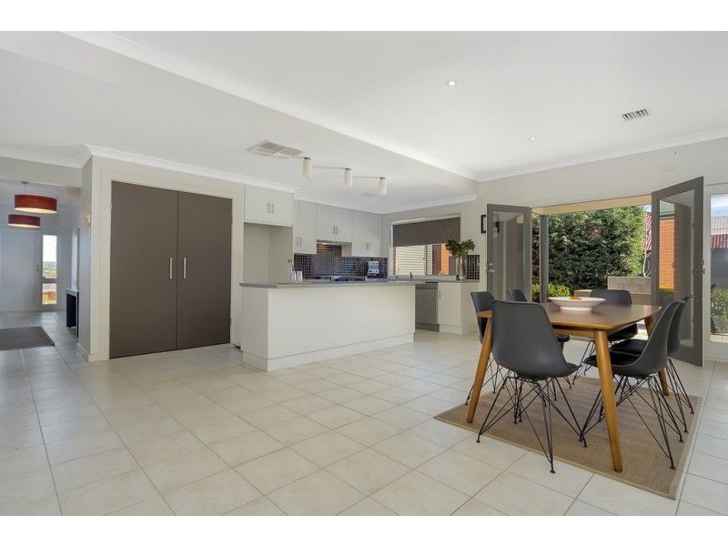 29 Oaklands Circuit, Hewett SA 5118