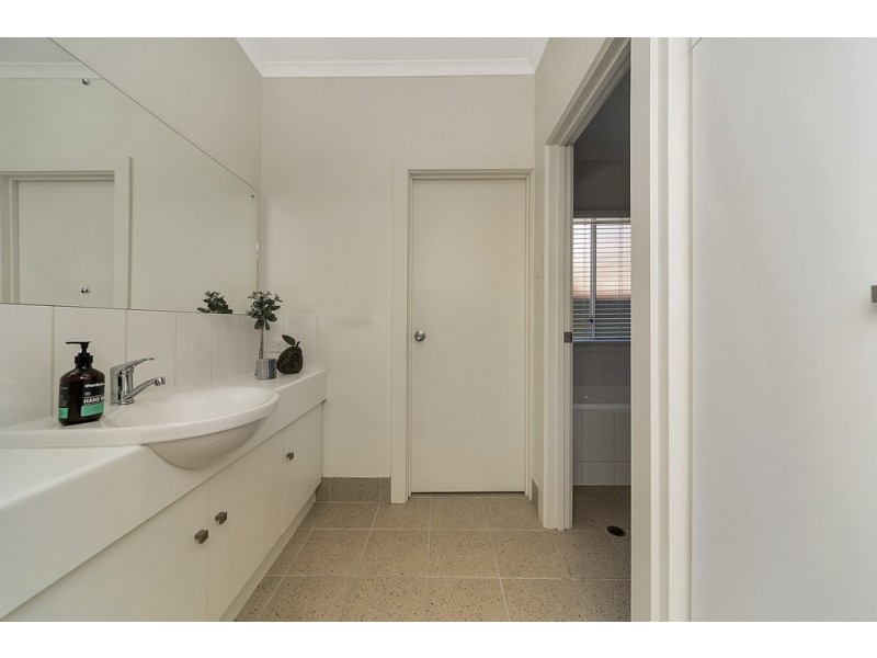 29 Oaklands Circuit, Hewett SA 5118