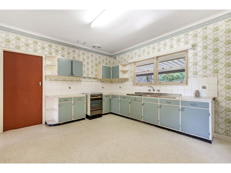 10 Burrows Street, Willaston SA 5118