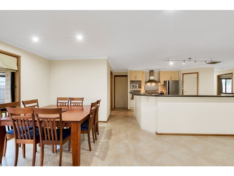 5 WITT WAY, Evanston Park SA 5116