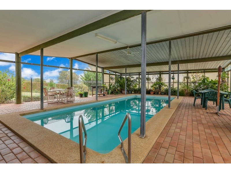 23-25, 27 Yararoo Drive, Port Clinton SA 5570