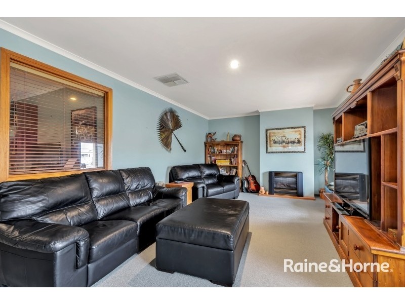 14 BARKER STREET, Willaston SA 5118
