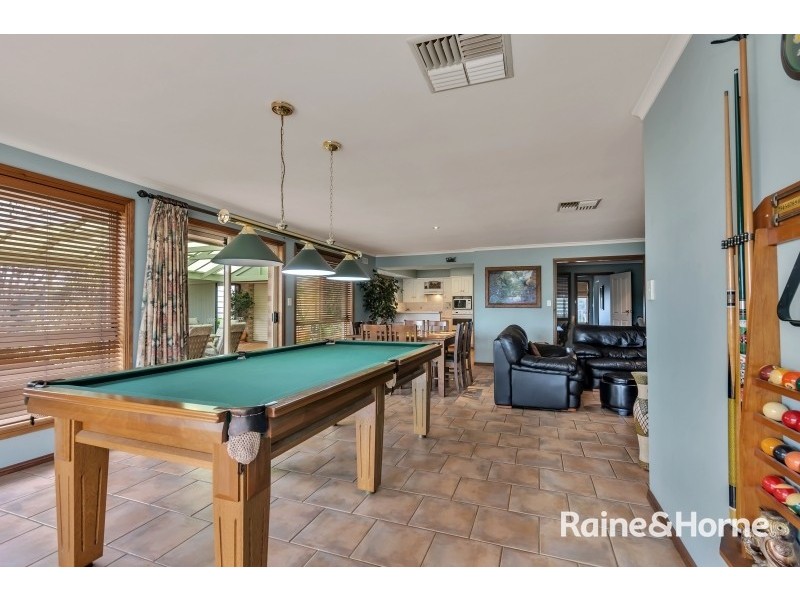 14 BARKER STREET, Willaston SA 5118