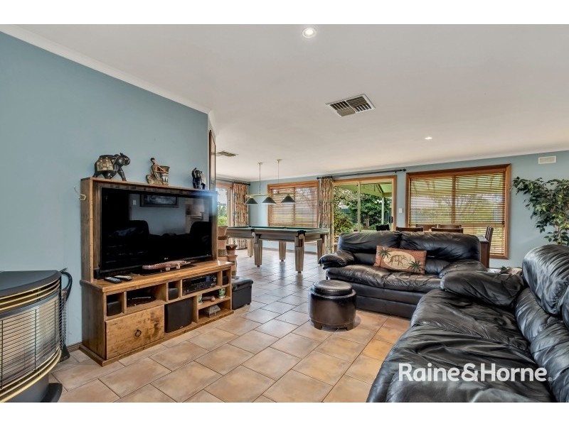 14 BARKER STREET, Willaston SA 5118