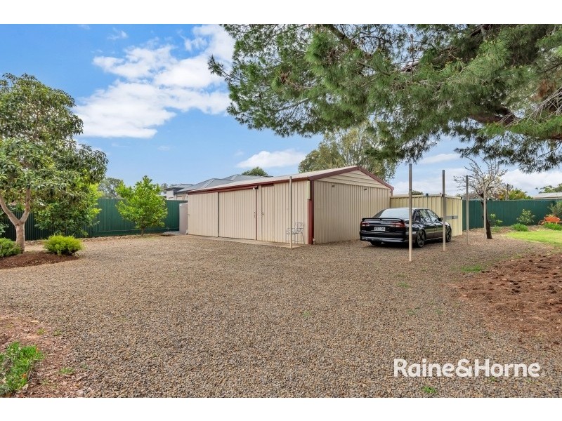 14 BARKER STREET, Willaston SA 5118