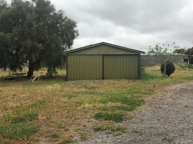 32 BETHESDA ROAD, Lewiston SA 5501