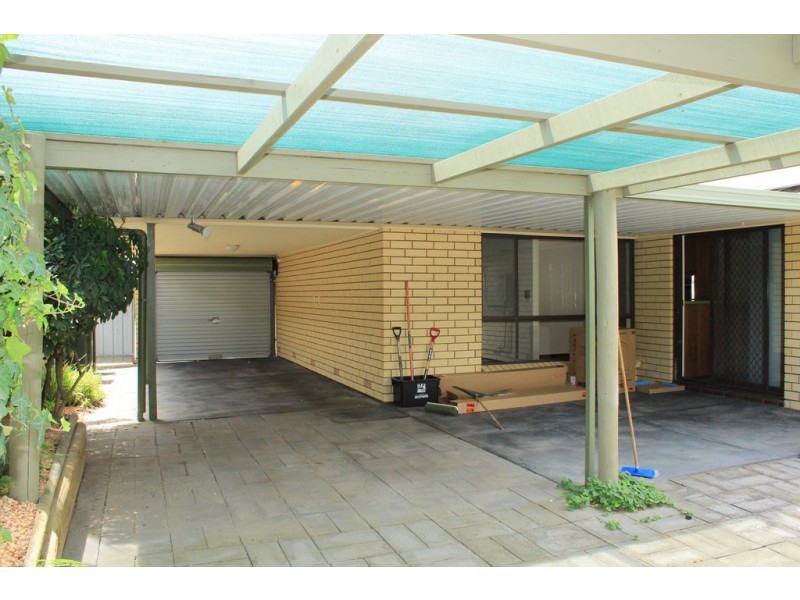 13 AURELIA DRIVE, North Haven SA 5018