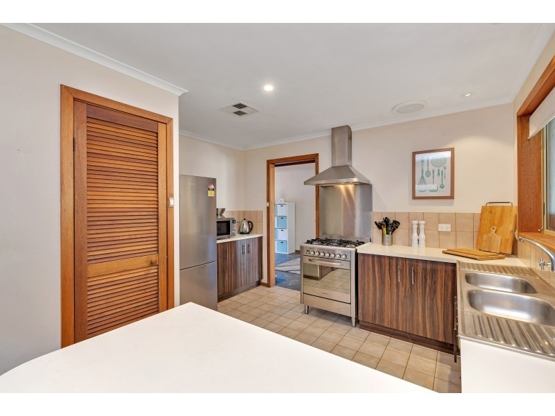 10 AMARILLO COURT, Wynn Vale SA 5127