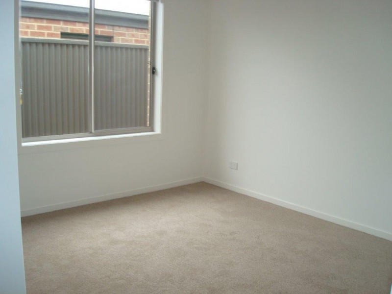 Lot 102 Henderson Street, Blakeview SA 5114