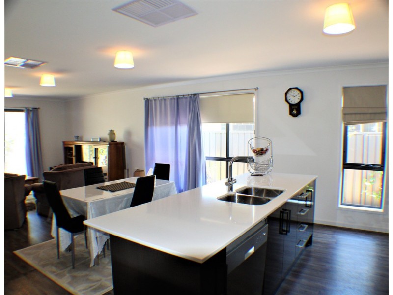 12 BURFORD STREET, Gawler East SA 5118