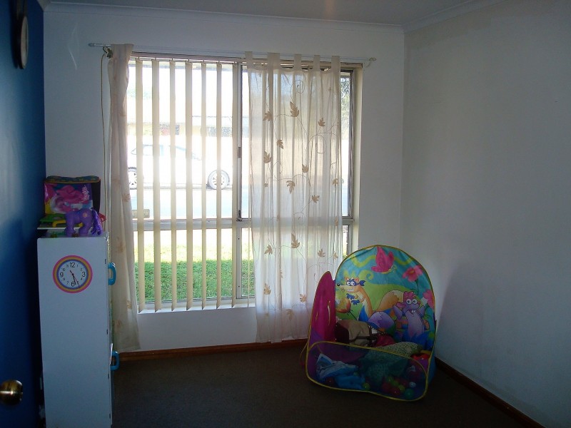 1 KRIEG ROAD, Evanston Park SA 5116