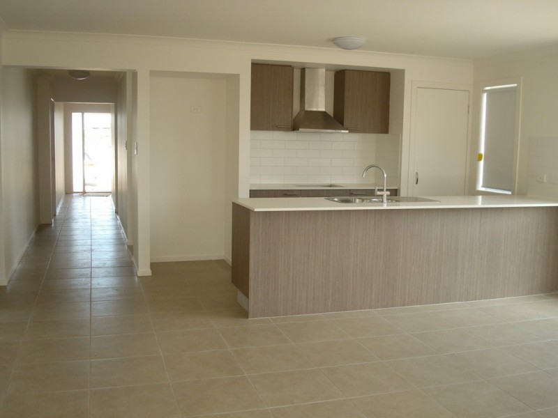 11 Henderson Street, Blakeview SA 5114